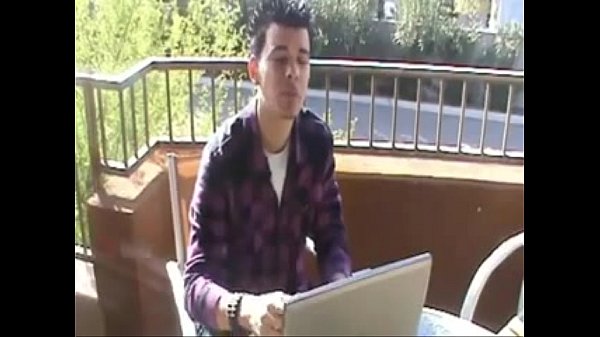 Hard bodied muscled stud samuel otoole sizzling hot solo show