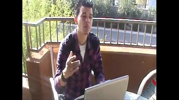 Hot muscled porn stud trevor knocks sizzling hot solo interview